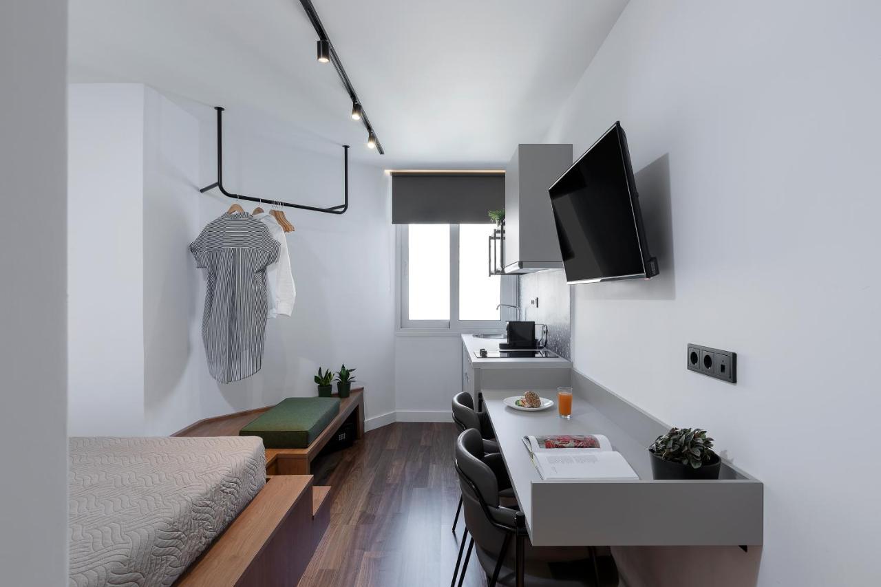 The Athenians Art Apartments Extérieur photo