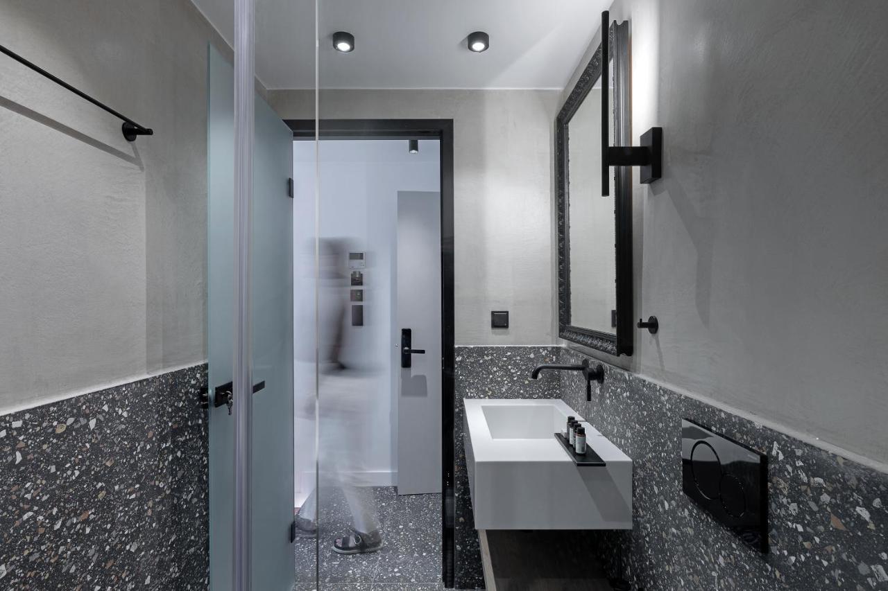 The Athenians Art Apartments Extérieur photo